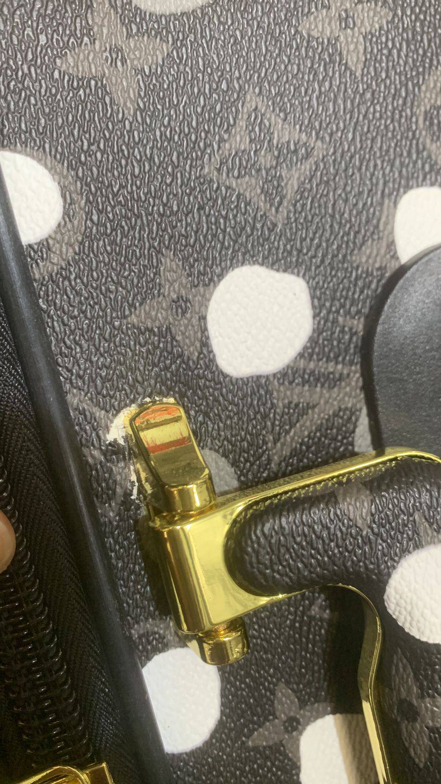 STANLEY TUMBLERS 
65 dhs🌺

Zain88
♥️♥️♥️