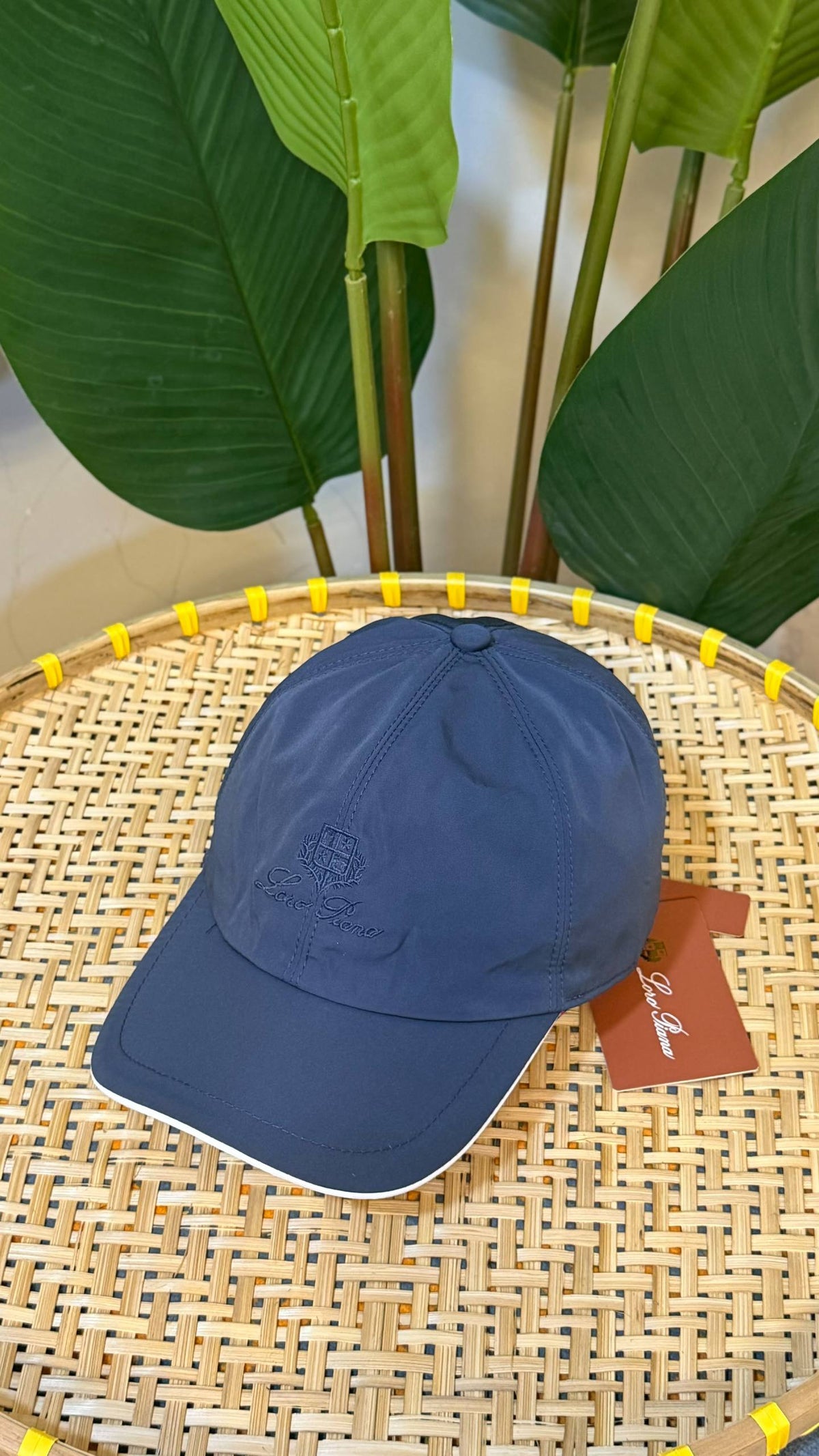 Loro piana

VVVIP quality

180 dhs🇦🇪
Zain281
♥️♥️♥️