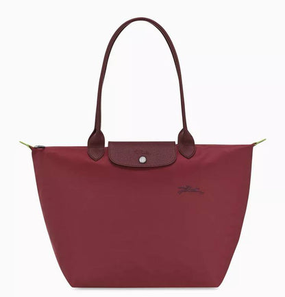 LONG CHAMP
BEST QUALITY
80 dhs✅
size 44CM

Zain290
♥️♥️♥️