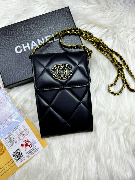 📱Brand Phone bag
First Quality +🎁

Size : 18 * 11 cm

50 dhs🗽

with box🎁

Zain115
♥️♥️♥️