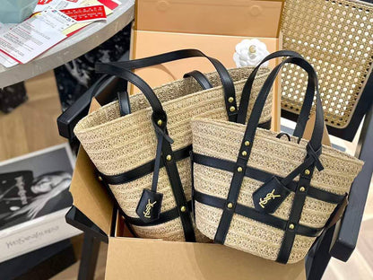 Prada - Loewe - YSL - Bottega
Miu Miu - Fendi - Valentino
Master 
For Price 👇 WTSP Text Zain 0568585901

Zain142
♥️♥️♥️