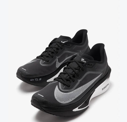 Nike zoom

40 TO 45 
190 dhs🇦🇪🇦🇪

Zain183
♥️♥️♥️