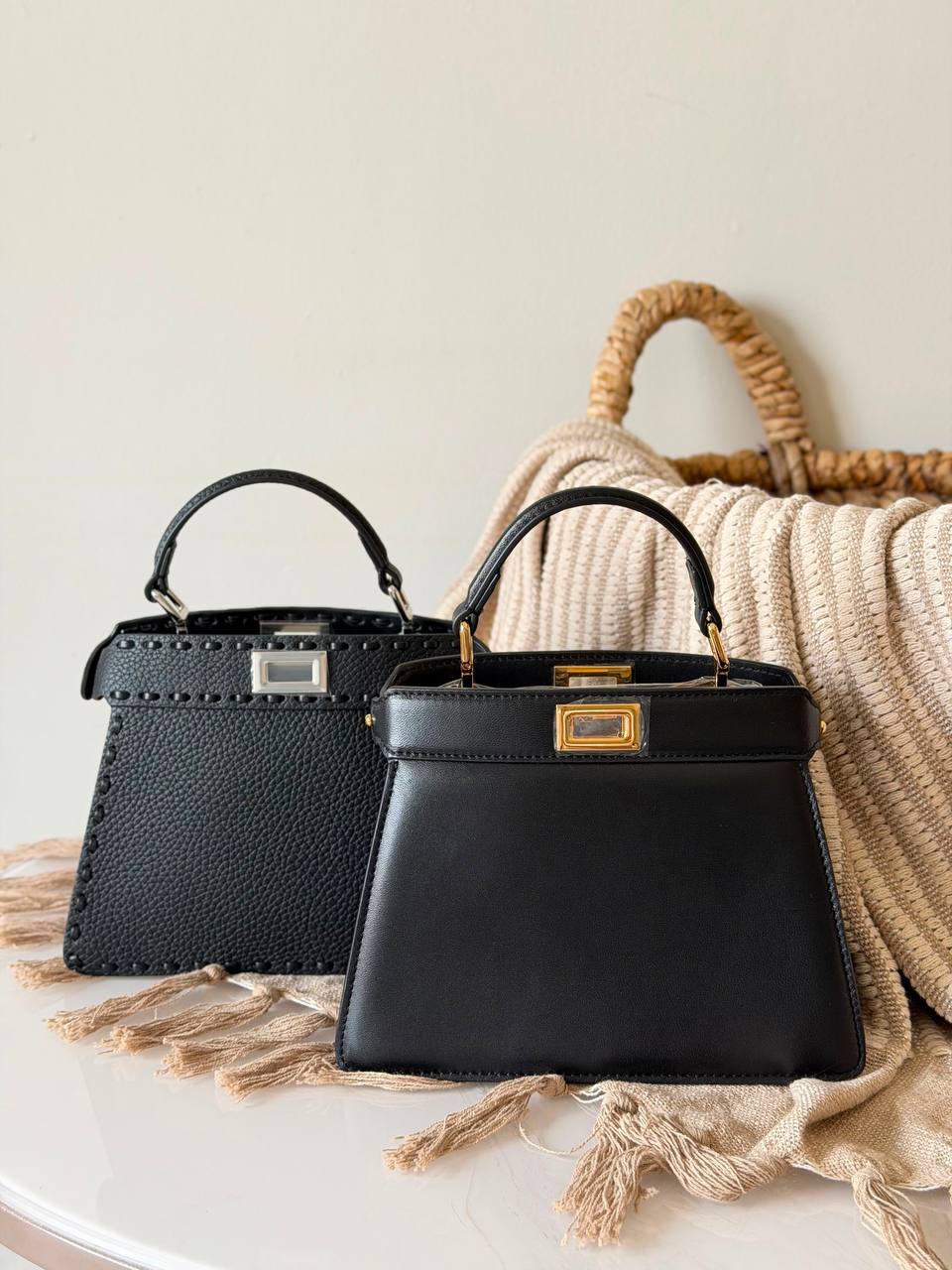 Fendi picabo 
Size :21 cm 
Super master quality 
For Price 👇 WhatsApp✅
0568585901 
0507557372
0552275751 Owner Zain 👌

Zain315
♥️♥️♥️