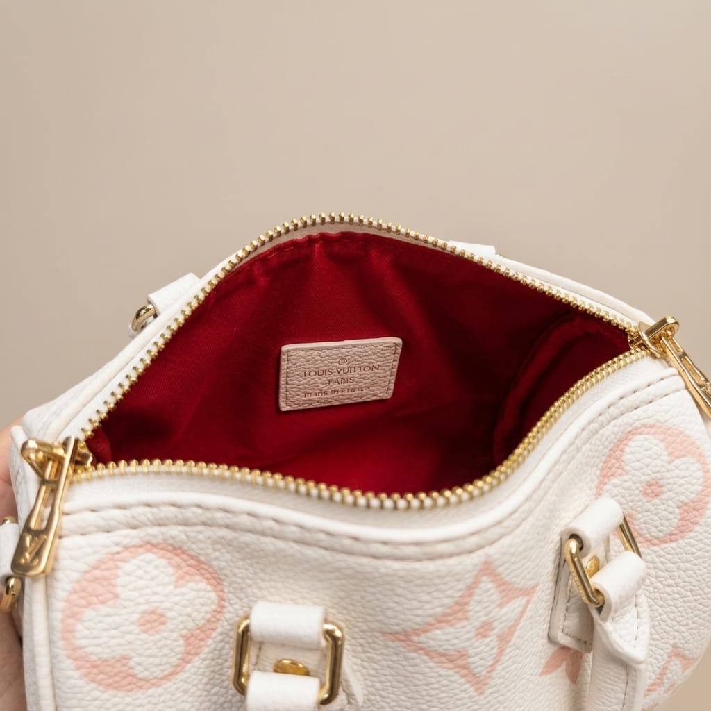 LV
sᴘᴇᴇᴅʏ ʙᴀɴᴅᴏᴜʟɪᴇ̀ʀᴇ 20,
ʙɪᴄᴏʟᴏʀ ᴇᴍᴘʀᴇɪɴᴛᴇ ᴍᴏɴᴏɢʀᴀᴍ
ᴡɪᴛʜ ᴘᴀᴅʟᴏᴄᴋ ᴀɴᴅ ᴋᴇʏ
ᴡɪᴛʜ ʟᴏɴɢ ʙᴇʟᴛ sᴛʀᴀᴘ
ɢᴏʟᴅ ʜᴀʀᴅᴡᴀʀᴇ
sɪᴢᴇ: 20 cm
ᴡɪᴛʜ BOX

75 dhs💓

Zain31
♥️♥️♥️
