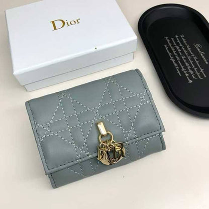 Dior Wallet 
115 dhs❤️
💼 Good Quality 💼

Zain131
♥️♥️♥️