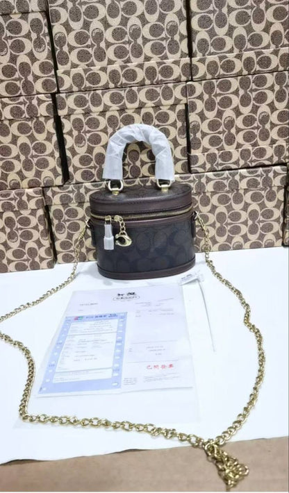 Coach
withbox 
95 dhs🇦🇪🇦🇪

Zain143
♥️♥️♥️