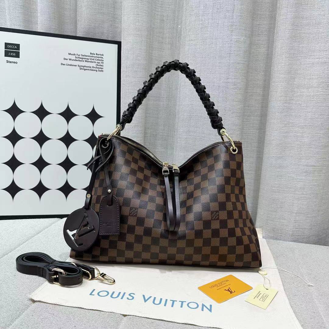 MK
110 dhs✅
high quality。 
38cm

Zain26
♥️♥️♥️