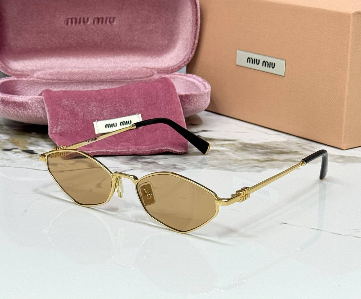 MIUMIU
Super Master Quality✅
🆕New available🆕

For Price 👇 WhatsApp✅
0568585901 
0507557372
0552275751 Owner Zain 👌


Zain166
♥️♥️♥️