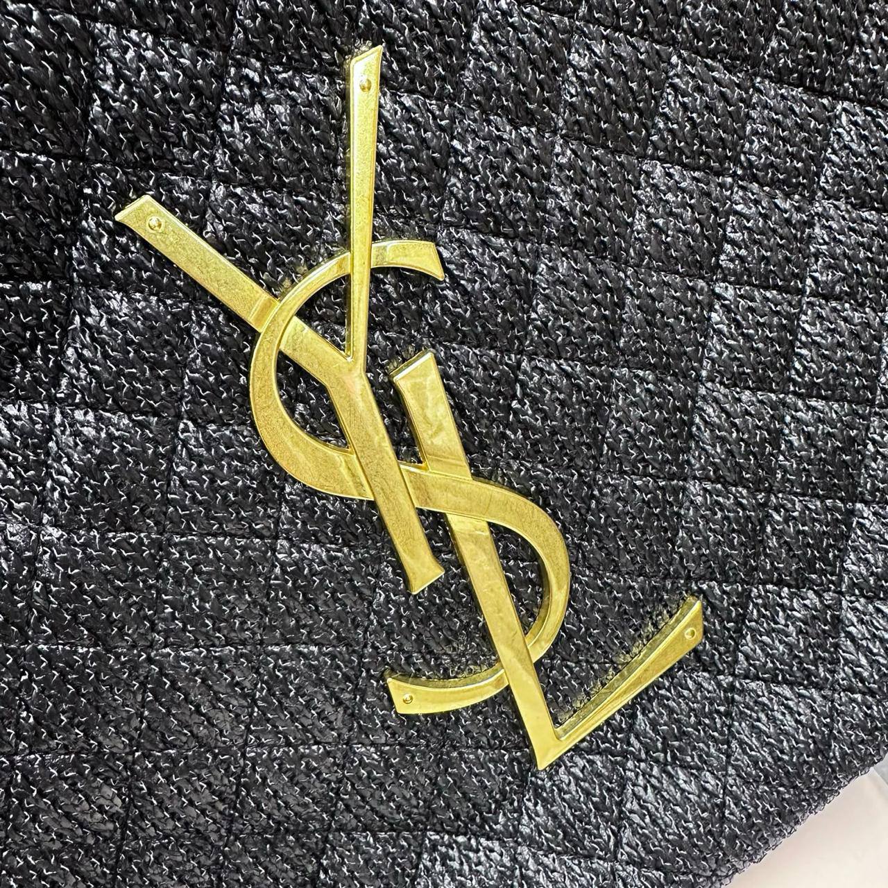 YSL COPY ONE SPECIAL 
OFFERS 
150 dhs🇦🇪🇦🇪

Zain295
♥️♥️♥️