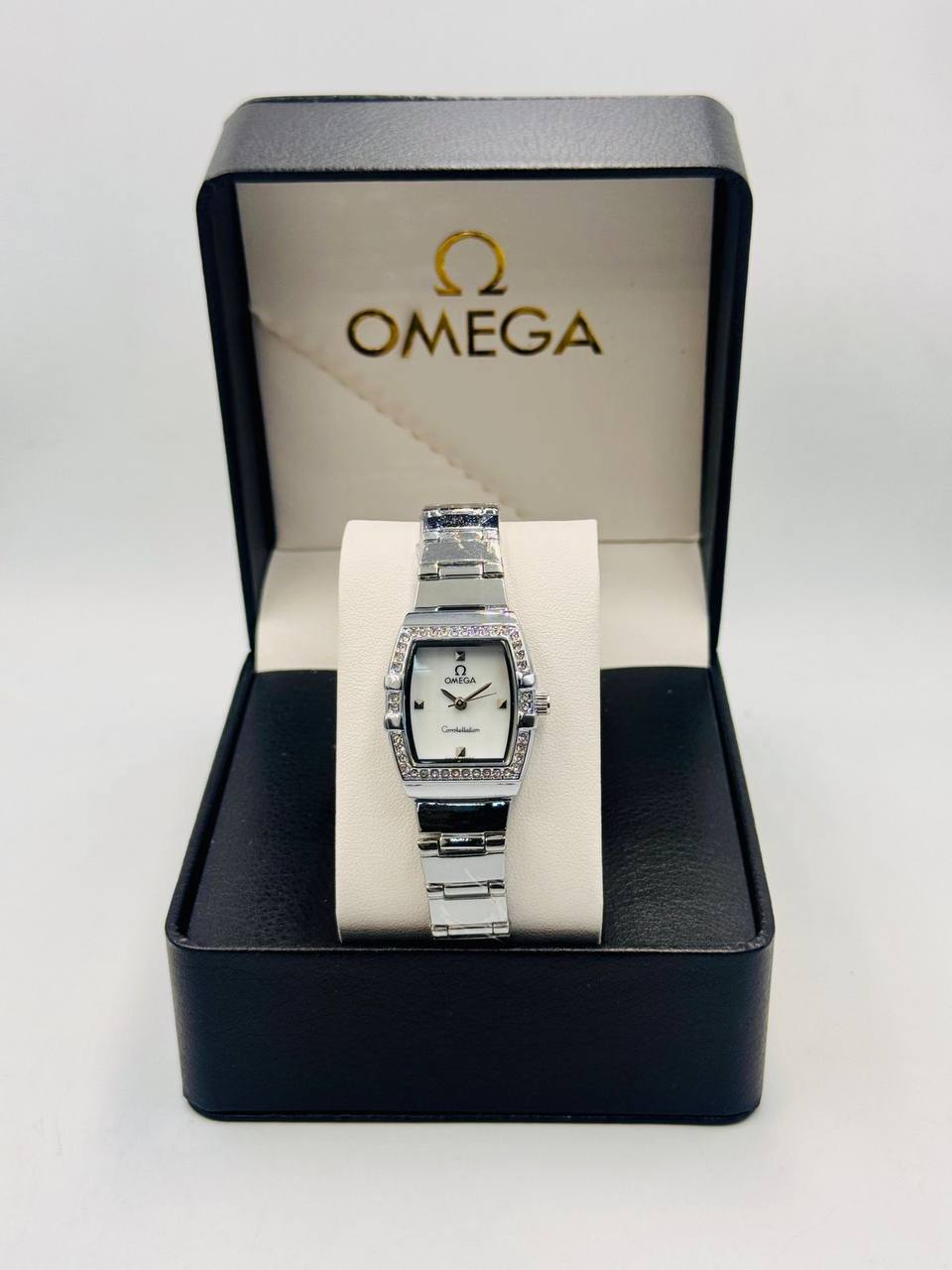 Omega Ladies
*New arrival*🔥
55 dhs✅

Zain08
♥️♥️♥️