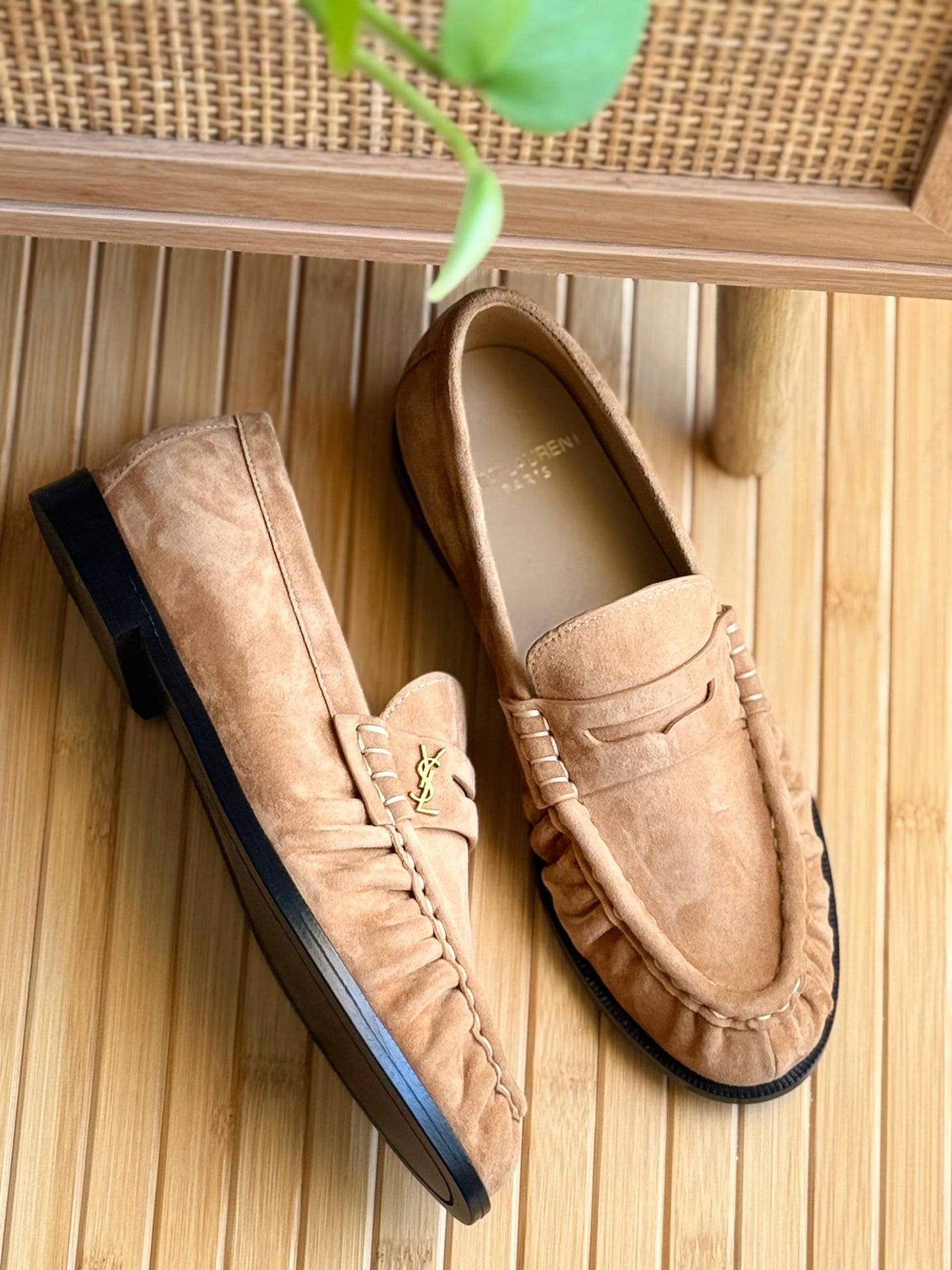 𝗬𝗦𝗟 - 𝗟𝗘 𝗟𝗢𝗔𝗙𝗘𝗥
𝗦𝗶𝘇𝗲: 𝟯𝟲 𝘁𝗼 𝟰𝟭
530 dhs❣️

Zain178
♥️♥️♥️