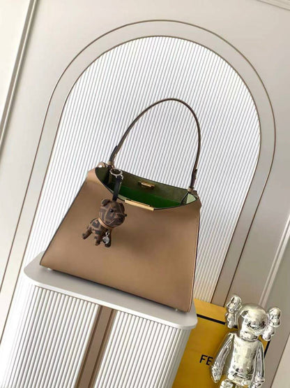 FENDI

SUPER MASTER QUALITY 
For Price 👇 WhatsApp✅
0568585901 
0507557372
0552275751 Owner Zain 👌

Zain307
♥️♥️♥️