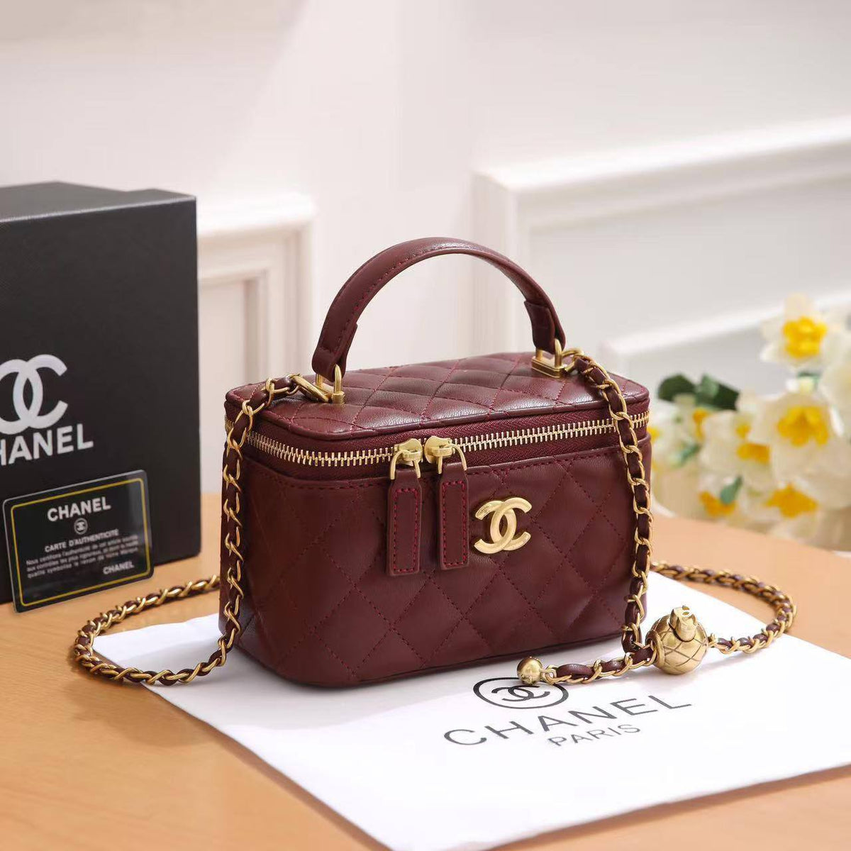 Chanel

95 dhs🇦🇪🇦🇪

With box

Zain219
♥️♥️♥️