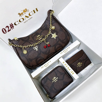 Coach Full Set
3 in1

With Box 

125 dhs 

Zain250
♥️♥️♥️