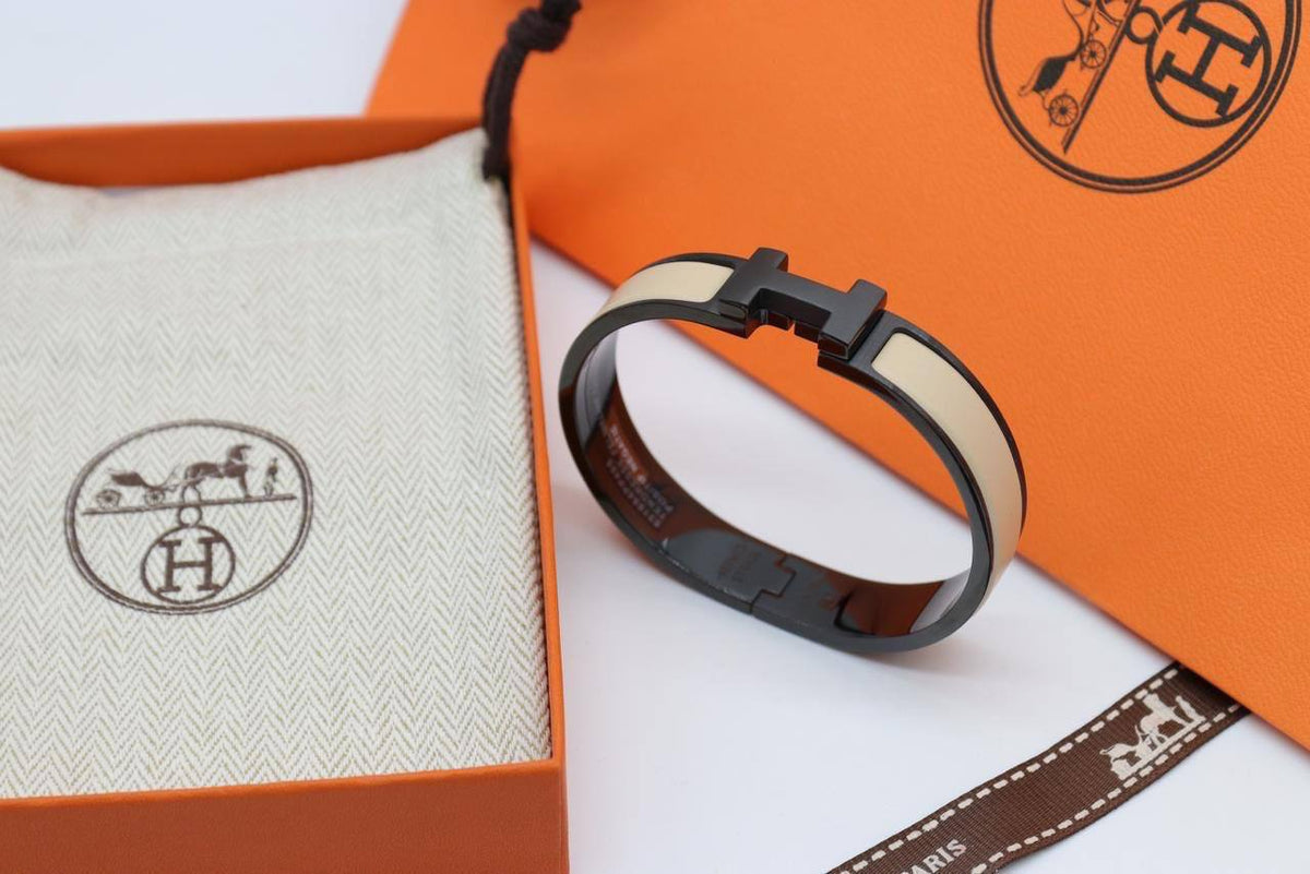 Hermes Bracelet

Super Master
110 dhs🇦🇪🇦🇪


Zain33
♥️♥️♥️