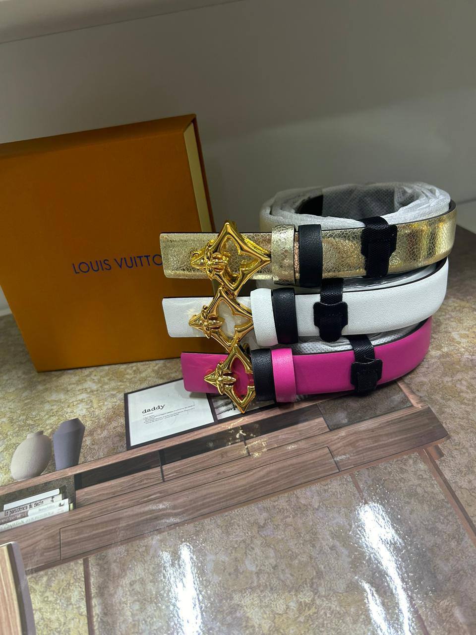 Leather belt
50 dhs🪙💚

Zain190
♥️♥️♥️