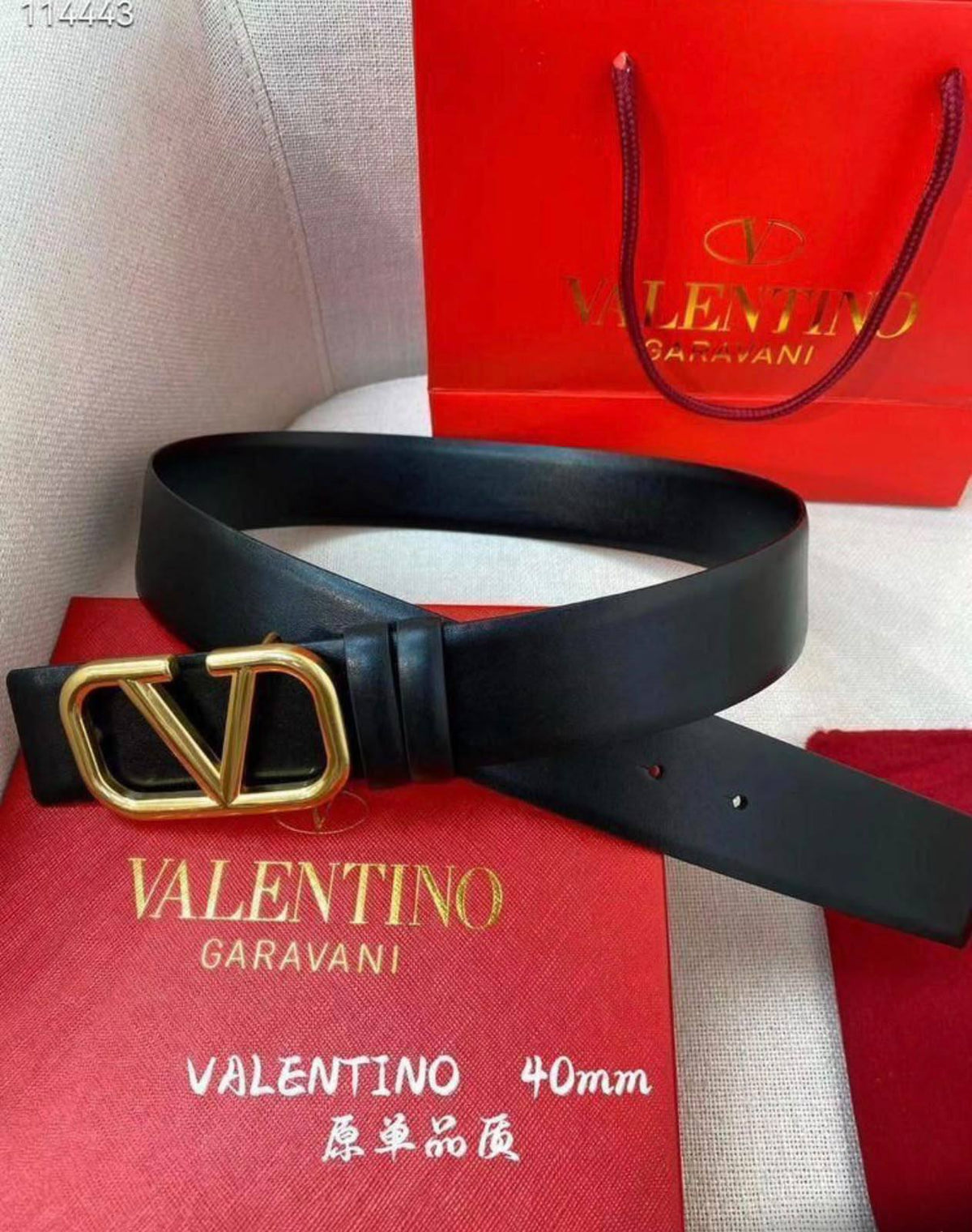 Belts

Mixed brands

40 dhs🇦🇪🇦🇪

With box

Zain93
♥️♥️♥️