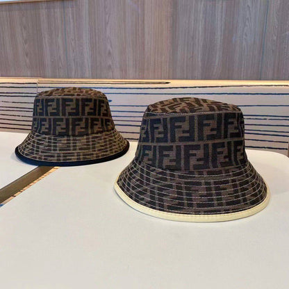 HAT
50 dhs💓

Zain231
♥️♥️♥️