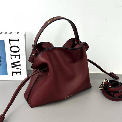 Loewe 
Master
280 dhs🪙🌨️
#30cm💕

Zain228
♥️♥️♥️