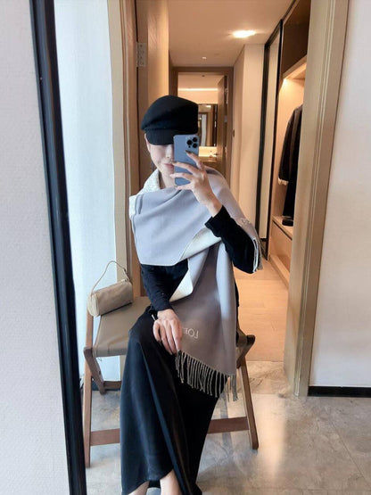 Coming new stock
Winter scarf 
45 dhs🪙🌨️

Zain93
♥️♥️♥️
