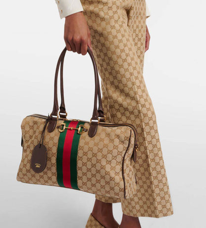Gucci 
Master
Small =250 DHS💓
Big =280 DHS💓

Zain228
♥️♥️♥️