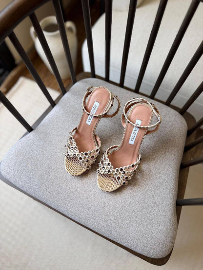 Aquazzura
𝑨𝑨𝑨 𝑸𝑼𝑨𝑳𝑰𝑻𝒀
𝑺𝑰𝒁𝑬 {35 𝒕𝒐 42}
450 dhs✅

Zain81
♥️♥️♥️