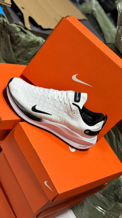 NIKE
Size 40-45⚡️
140 dhs💓

Zain183
♥️♥️♥️