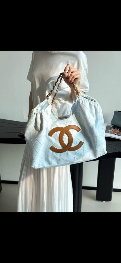 Chanel 💕🥰
Master🌺🌺
43cm🫶🏼🫶🏼 
360 dhs✅

Zain297
♥️♥️♥️