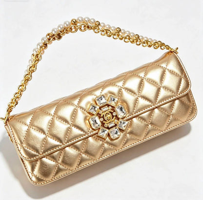 Chanel
130 dhs🇦🇪🇦🇪
High-quality magnetic box

Zain35
♥️♥️♥️