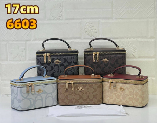 Coach

with box
🎁🎁🎁

95 dhs🪙🌨️

Zain13
♥️♥️♥️