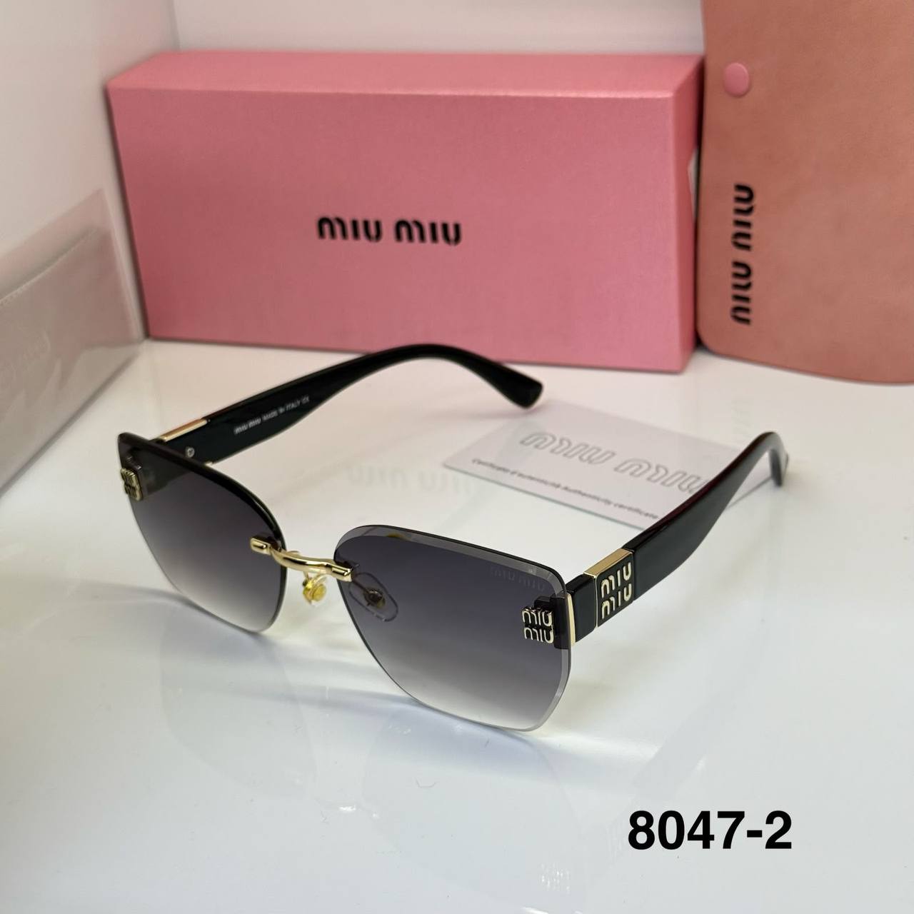 SUNGLASSES 🕶️
GOOD QUALITY 
50 dhs🇦🇪🇦🇪

Zain40
♥️♥️♥️