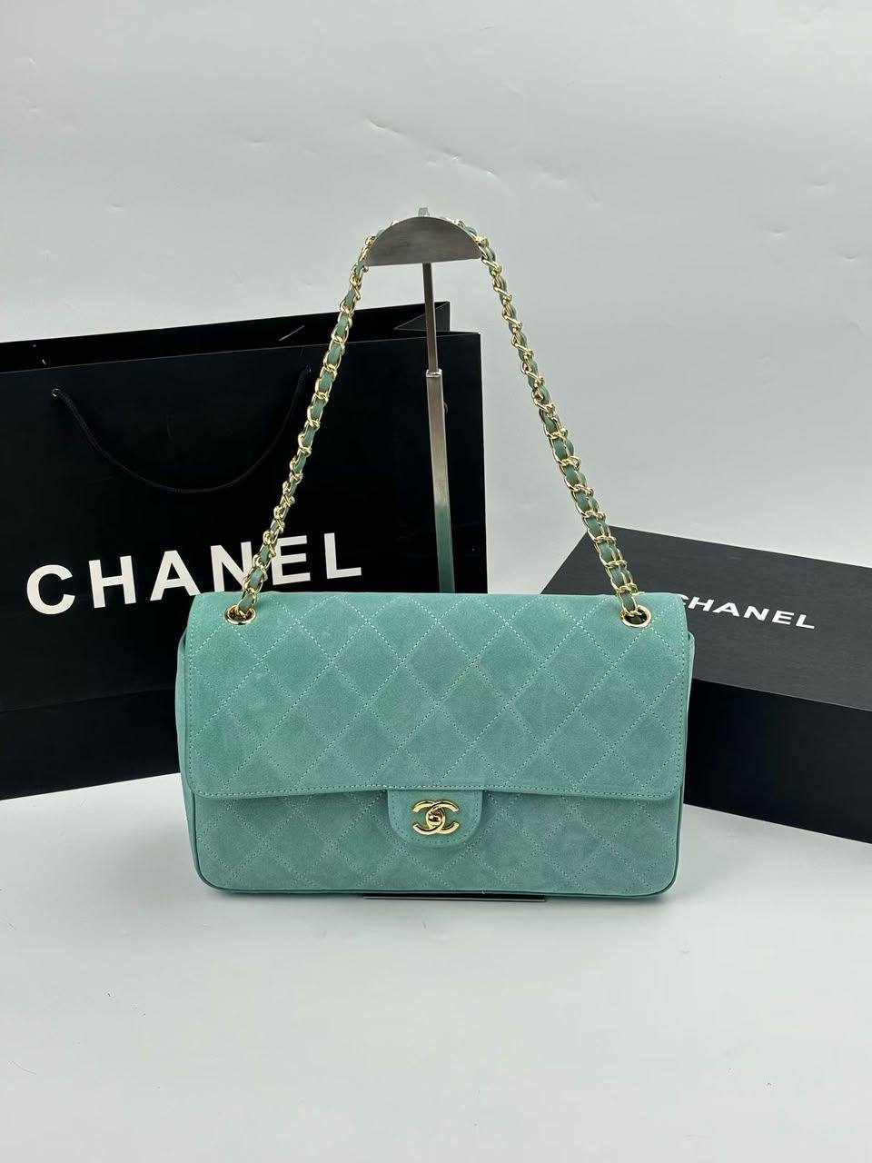 Chanel
Master🌺🌺
370 dhs💓

Zain153
♥️♥️♥️