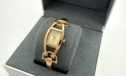 New ladies watch 
55 dhs🪙🌨️

Zain45
♥️♥️♥️