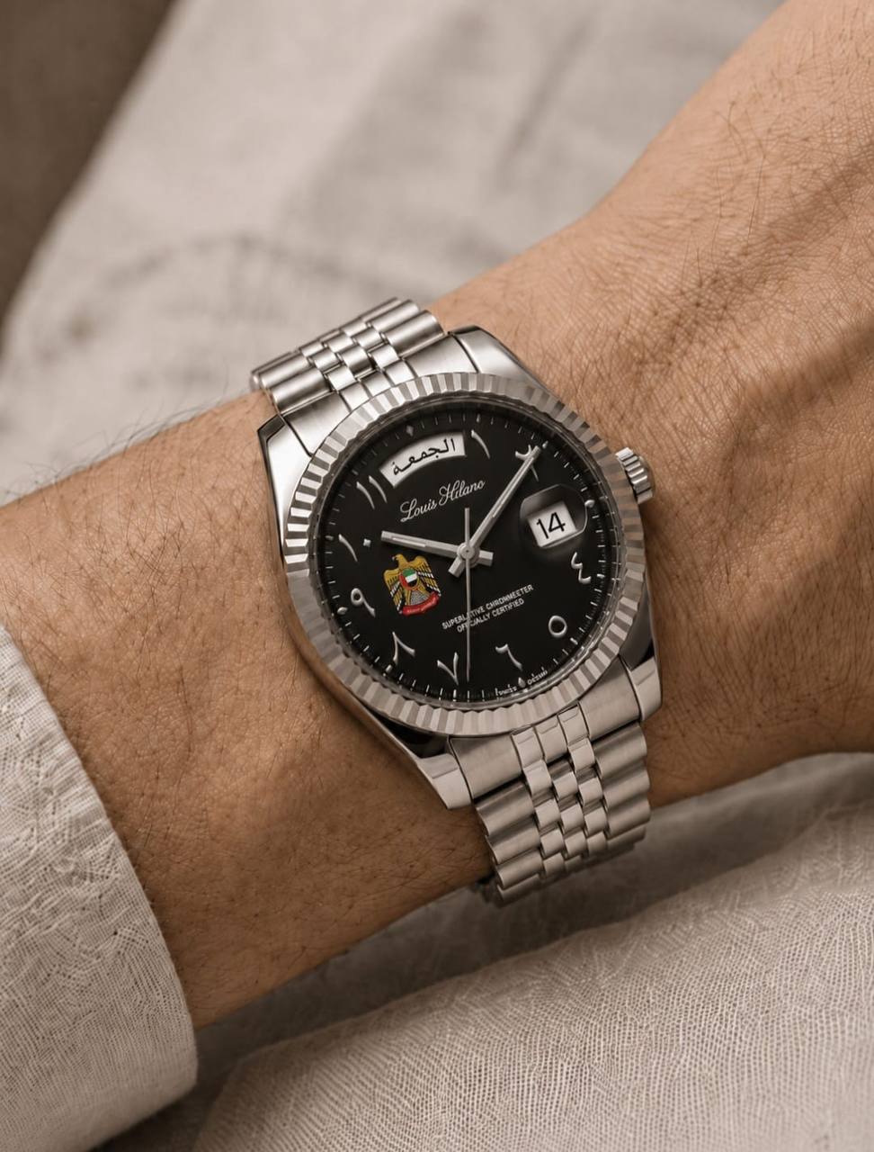 Louis Hilano watch for men good quality 
260 dhs🇦🇪🇦🇪

Zain59
♥️♥️♥️