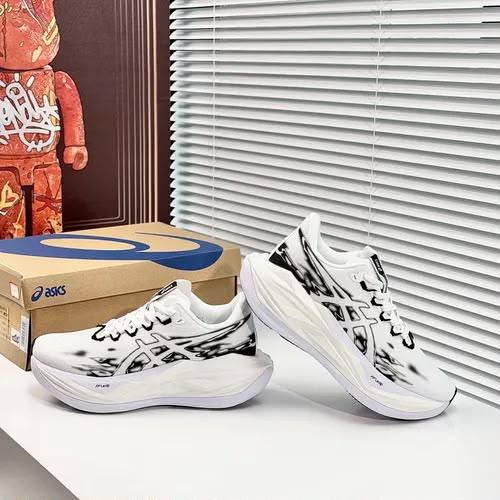 ASICS SUPERBLAST 3 distinctive white and black ☑️🤩
40-45
230 dhs🇦🇪🇦🇪🇦🇪

Zain242
♥️♥️♥️
