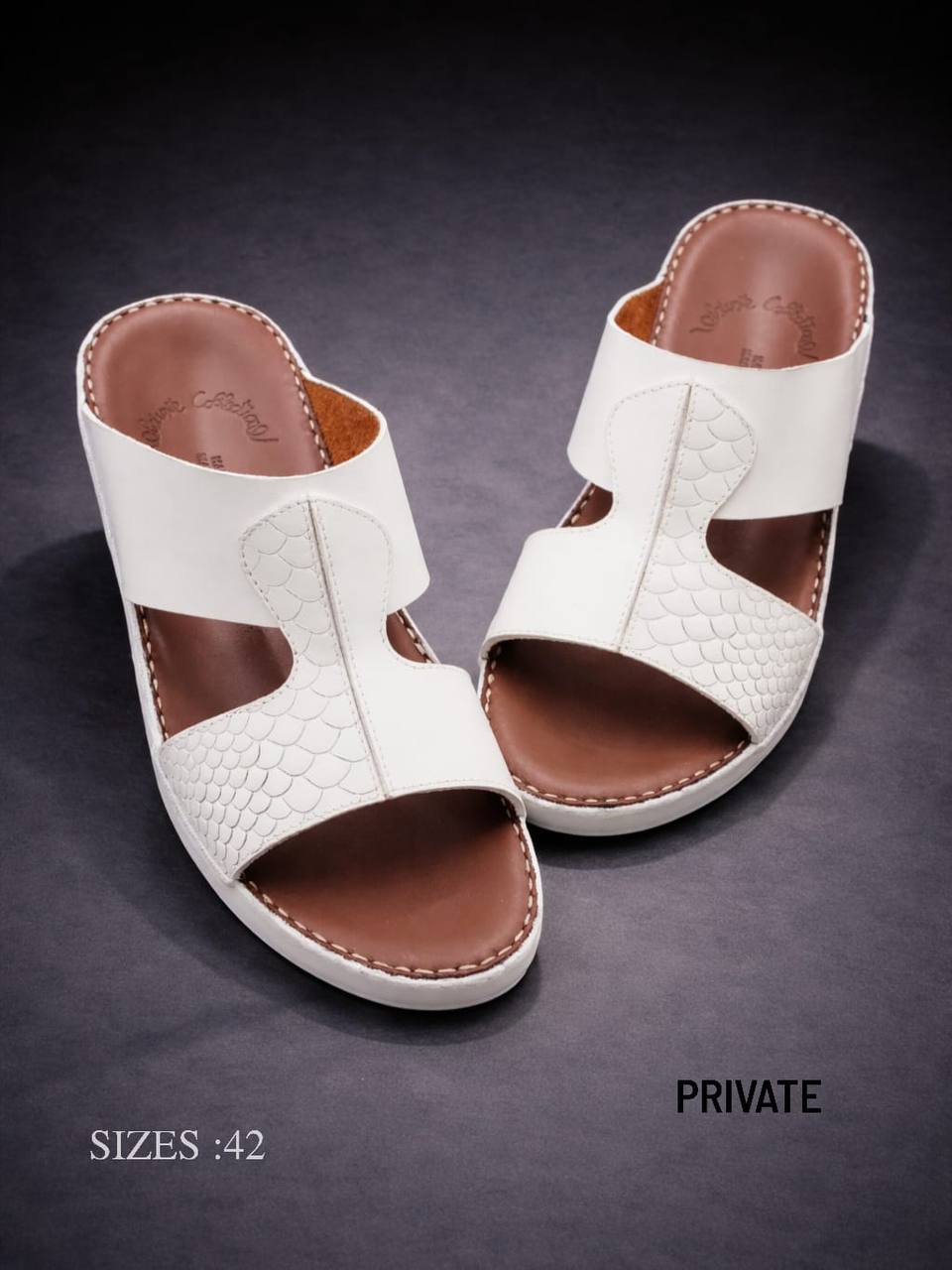 SANDAL MEN MADE IN THAILAND

230 dhs✅

Zain58
♥️♥️♥️