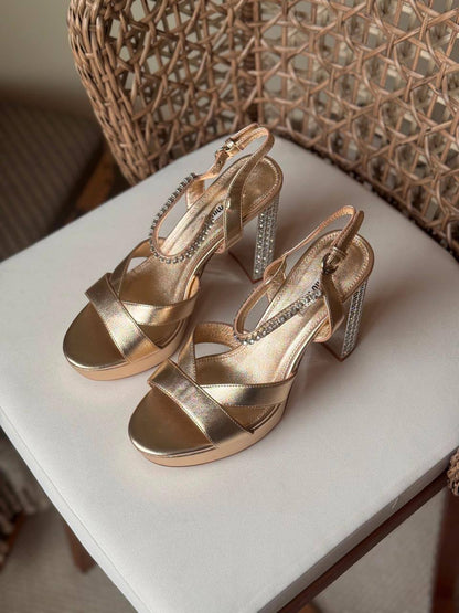 MIU MIU 
✨ Collection
👠 36–41
💎 Premium Quality
🔥 Super Master
450 dhs🇦🇪🇦🇪

Zain198
♥️♥️♥️