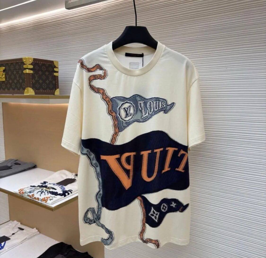 LV

Men’s Tshirt 
Master Quality 
SMLXLXXL 

280 dhs🇦🇪🇦🇪🇦🇪
Zain276
♥️♥️♥️