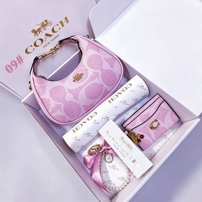 Coach set 3 in1
With box

120 dhs

Zain250
♥️♥️♥️