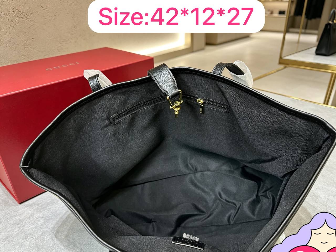 Gucci 
110 dhs🇦🇪🇦🇪
With box

Zain07
♥️♥️♥️