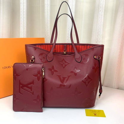 LV
With box 
🎁🎁🎁

85 dhs🪙💚

Zain137
♥️♥️♥️