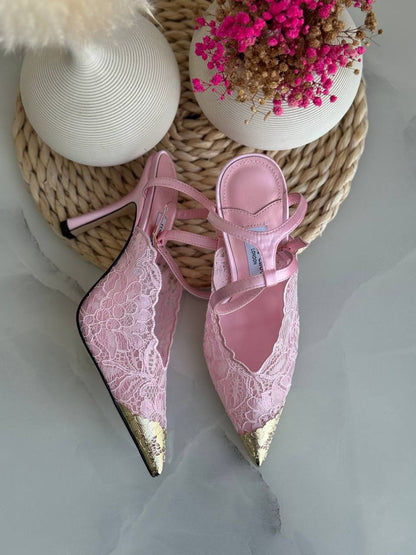 Jimmy choo
*Vip quality*
*Size 36 to 42*
490 dhs✅

Zain113
♥️♥️♥️