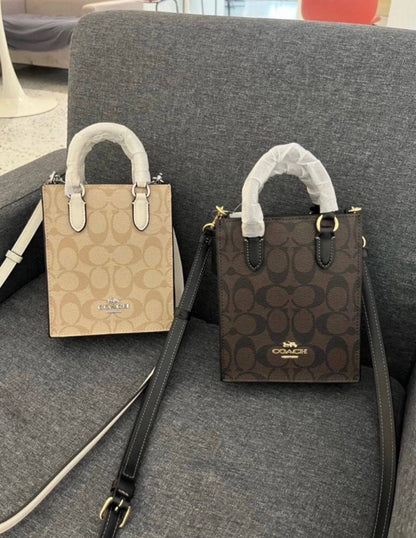Coach
80 dhs💓

Zain35
♥️♥️♥️