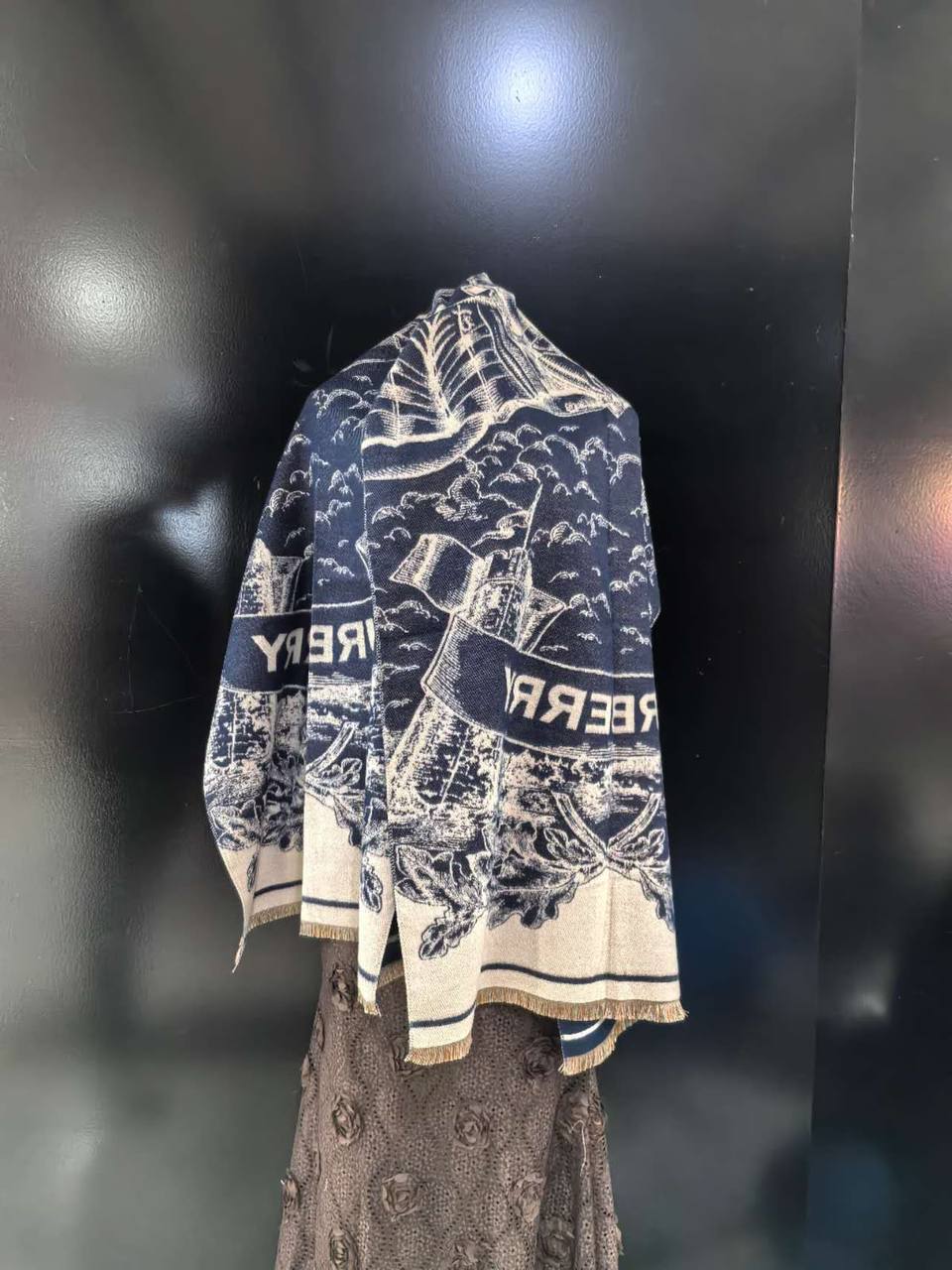 Good quality 
Scarf 
45 dhs🇦🇪🇦🇪

Zain295
♥️♥️♥️
