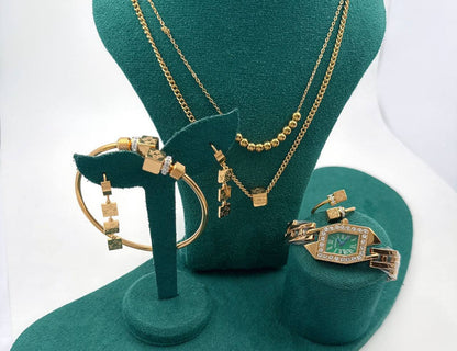 Ful Set
90 dhs🪙💚

Zain45
♥️♥️♥️