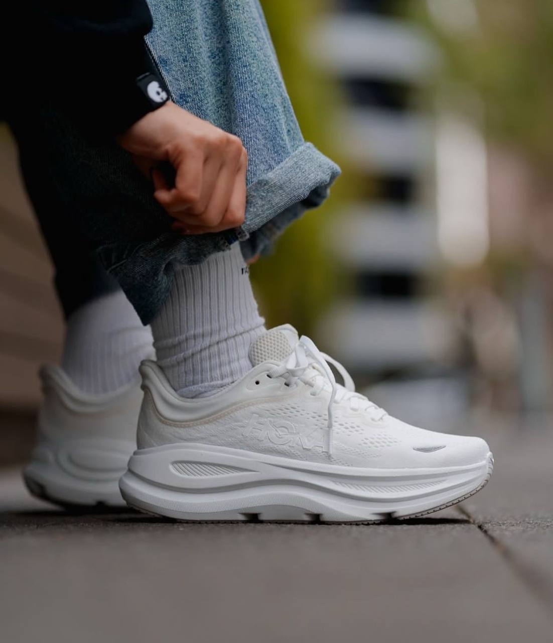 HOKA Bondi 9 ‘White’🤍
NEW ARRIVALS🤩
36-45 AVAILABLE 
230 dhs✅

Zain242
♥️♥️♥️