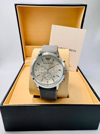 Armani men
*Chronograph working*
*offer price
60 dhs🪙🌨️

Zain08
♥️♥️♥️