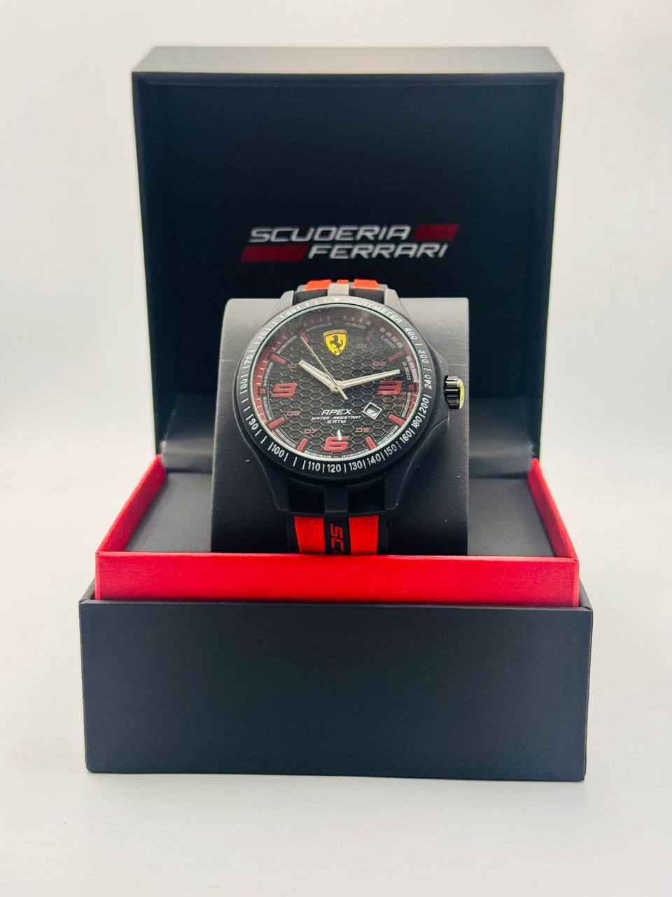 Mont Blanc Men
*chronograph working*
*offer price 
55 dhs✅

Zain08
♥️♥️♥️