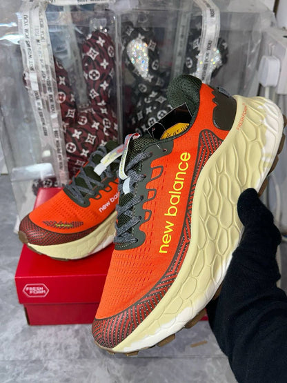 New Balance Fresh Foam X More Trail v3 'Cayenne Kombu'
40-45 AVAILABLE 🤩
260 dhs✅

Zain242
♥️♥️♥️