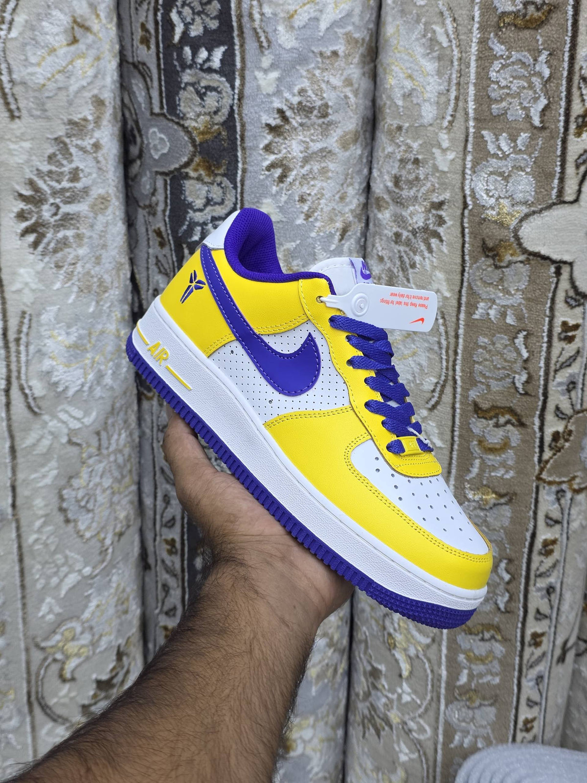Nike

40 to 45
100 dhs🇦🇪🇦🇪

Zain27
♥️♥️♥️